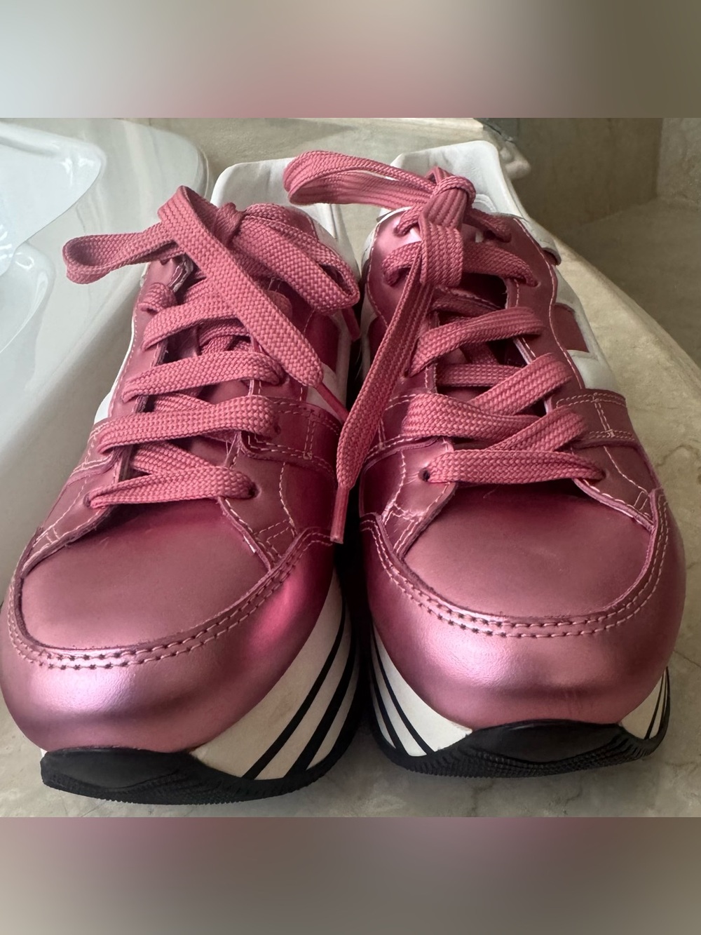 Hogan Women’s Metallic Pink Lace-Up Fashion Sneakers